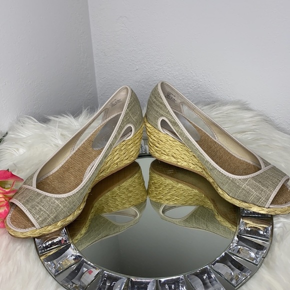 Donald J. Pliner Coraa Linen Espadrille Wedge Sandal 8.5M - Picture 5 of 13